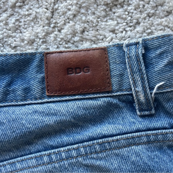 BDG 5 Pocket High Waisted Shorts - Picture 4 of 5